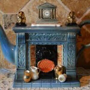 NWT Vintage Paul Cardew Design Classical Fireplace Novelty Teapot